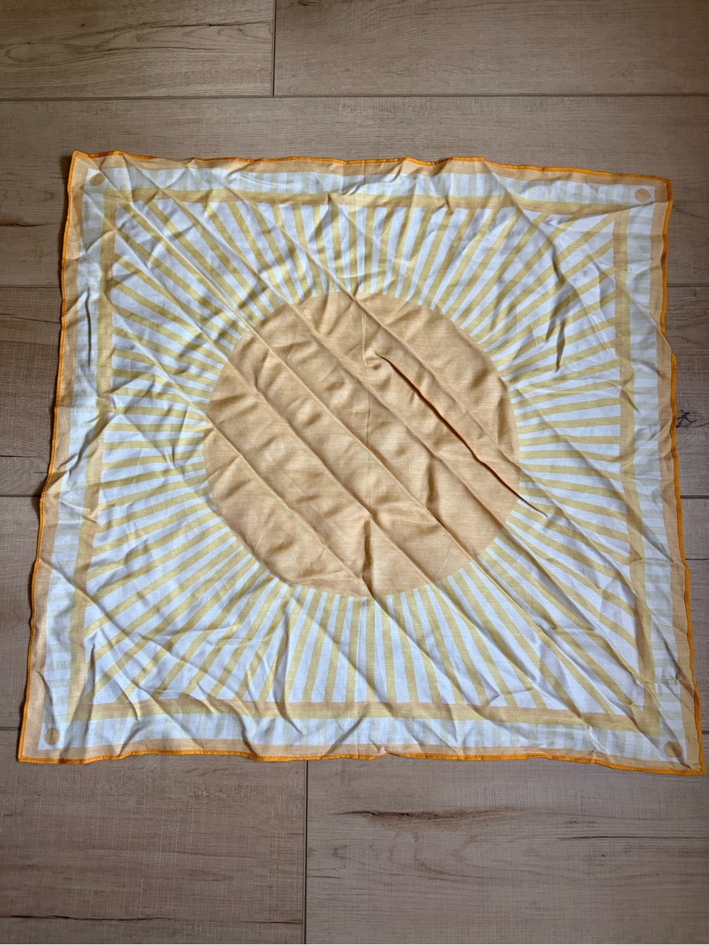 Kate Spade Sun Scarf - Picture 2 of 4